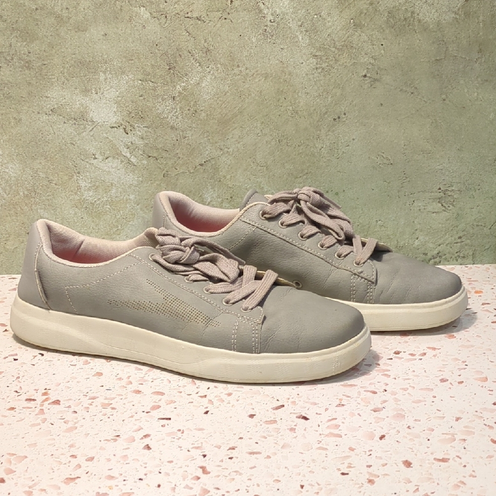 Speedo | Quart Hybrid Sports Shoe Grey Faux Leather Athletic Shoes | Mens 11